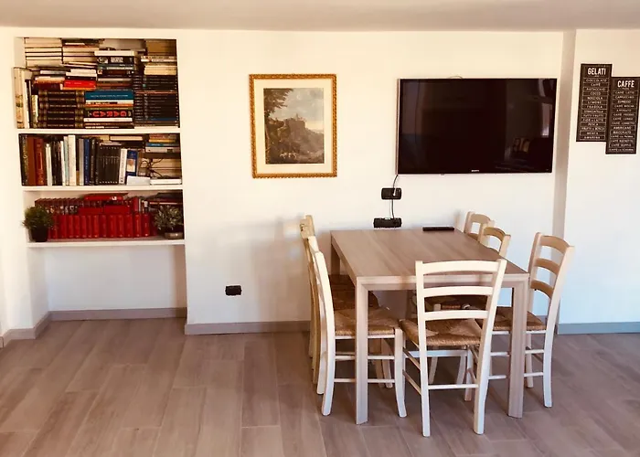 Heart Of Rome Vatican Deluxe New Apartment 1Gb Wifi Apartment
